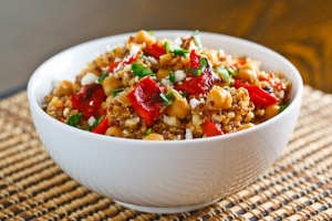Roasted-Red-Pepper-and-Feta-Quinoa-Salad-500